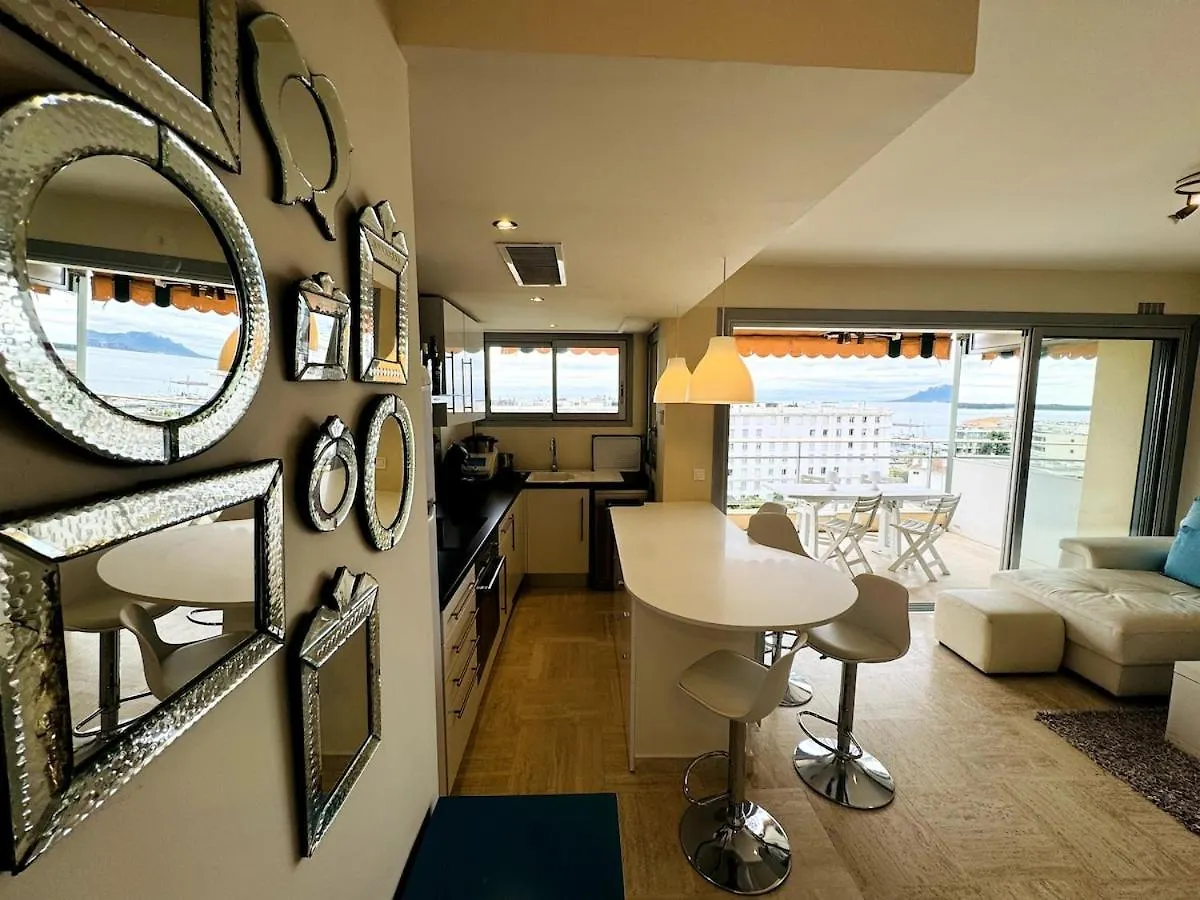 Seaview Retreat 1Br With Terrace Apartment Cannes