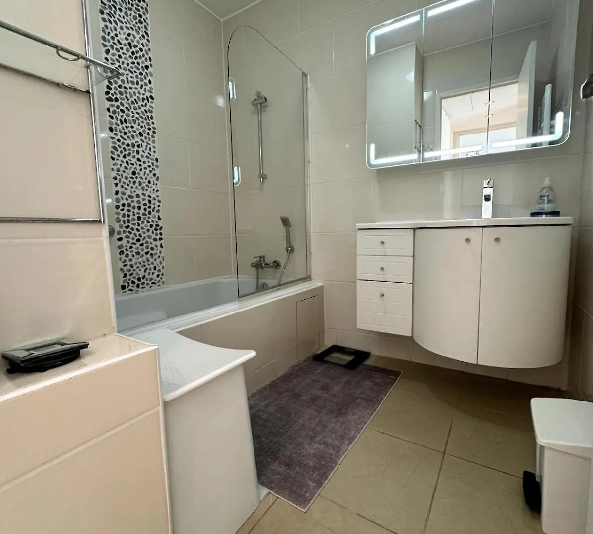 Seaview Retreat 1Br With Terrace Apartment Cannes
